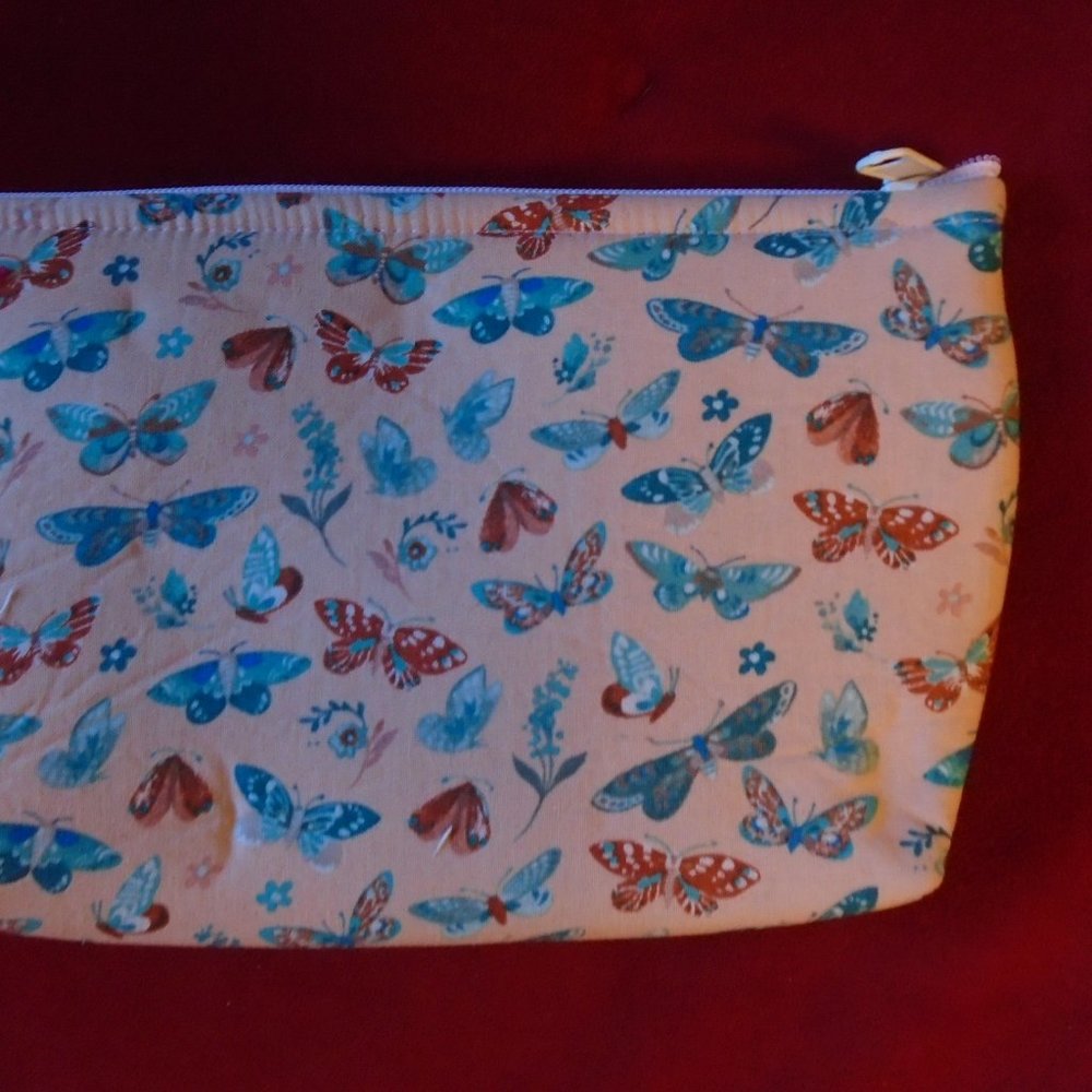 Book Beau - New, Original Version - Picture 2 of 4
